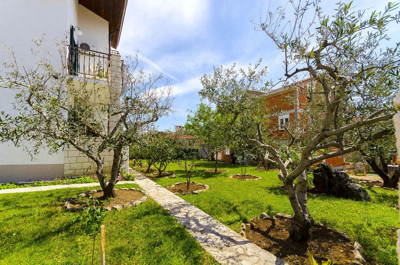 Apartments Mate Trogir Zewnętrze zdjęcie