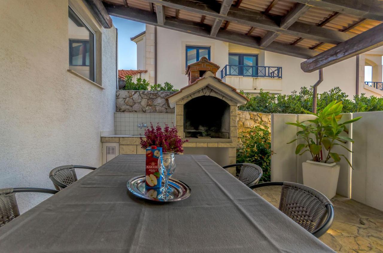 Apartments Mate Trogir Zewnętrze zdjęcie