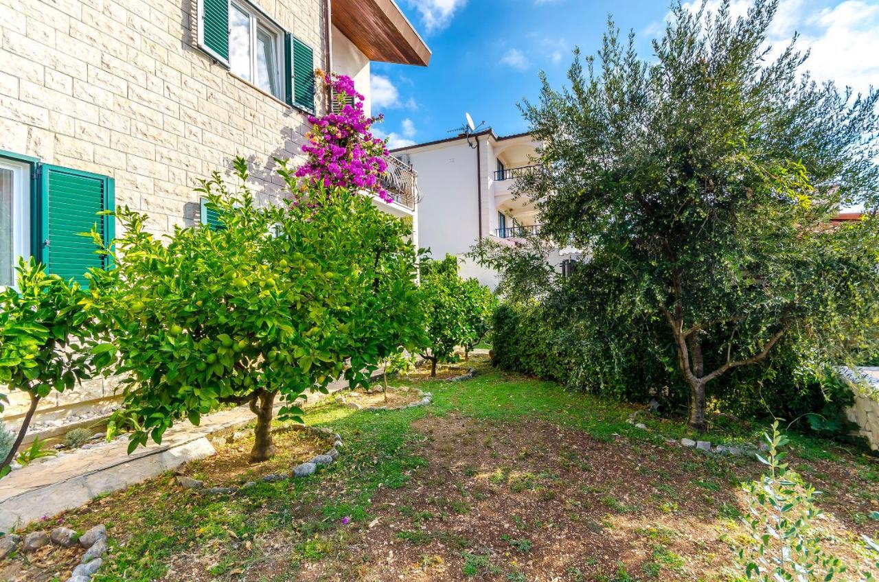Apartments Mate Trogir Zewnętrze zdjęcie