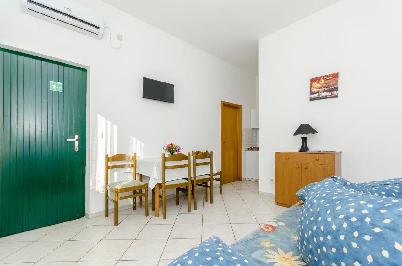 Apartments Mate Trogir Zewnętrze zdjęcie
