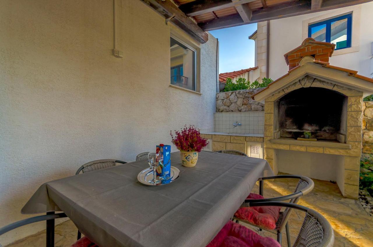 Apartments Mate Trogir Zewnętrze zdjęcie